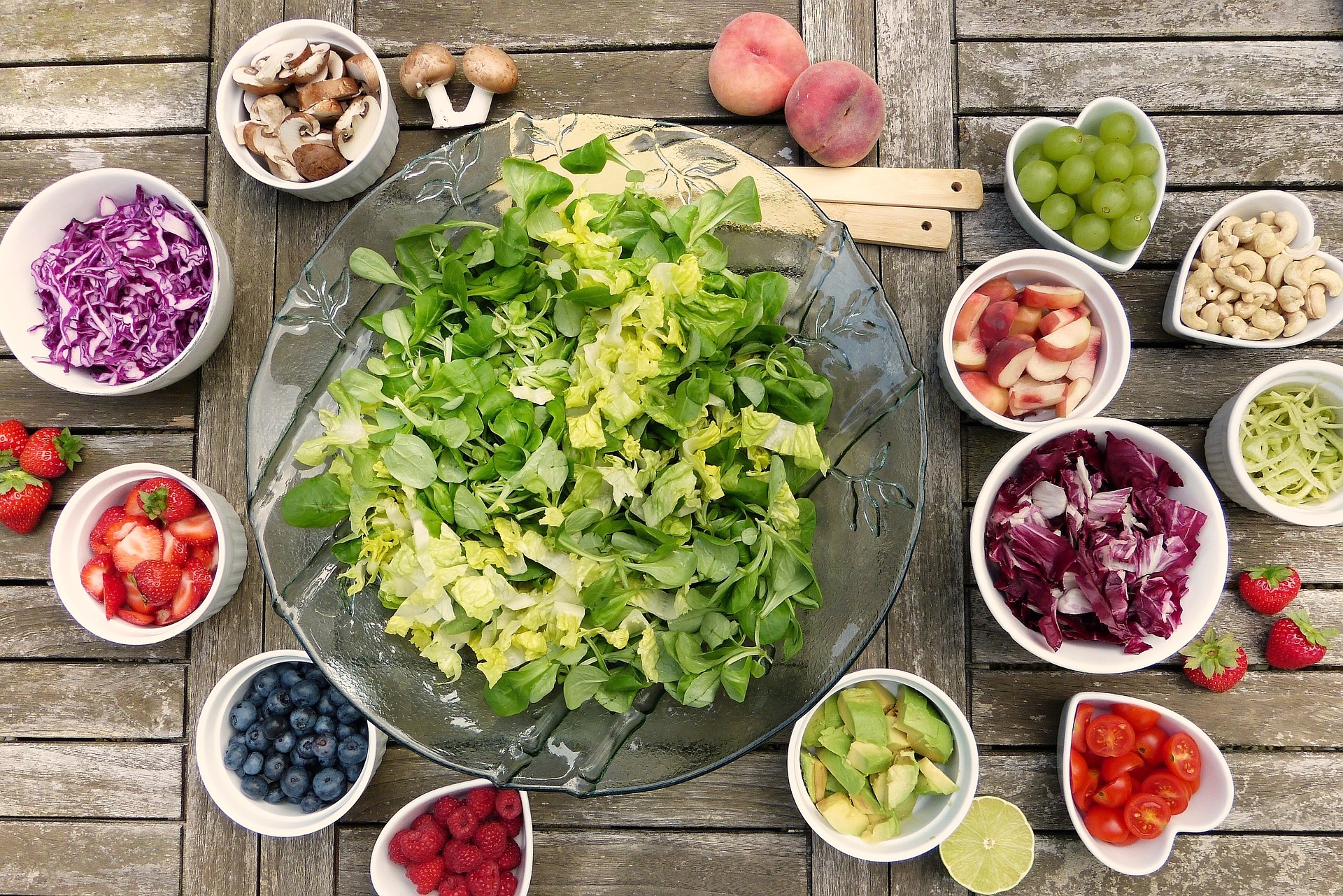 Velké množství ovoce a zeleniny přispívá k hubnutí / foto: pixabay.com